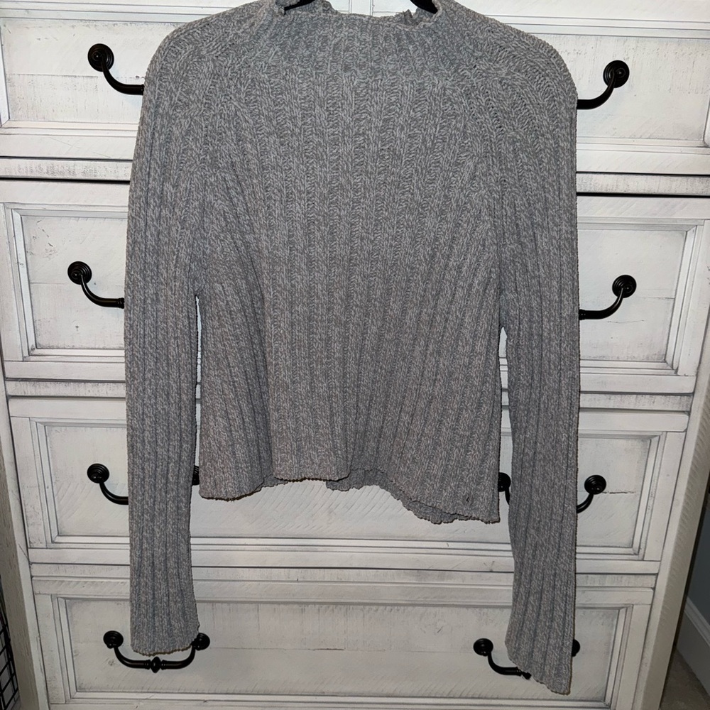 American Eagle Light Gray Soft Turtleneck Sweater